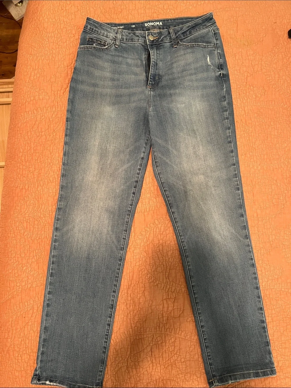 Sonoma Women’s Light Blue Straight Leg Jeans